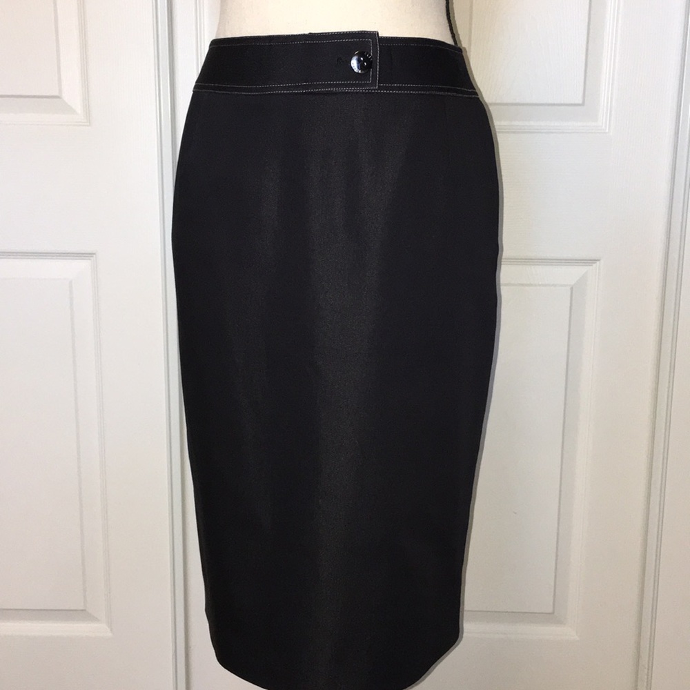 Beautiful Alex Marie black pencil skirt